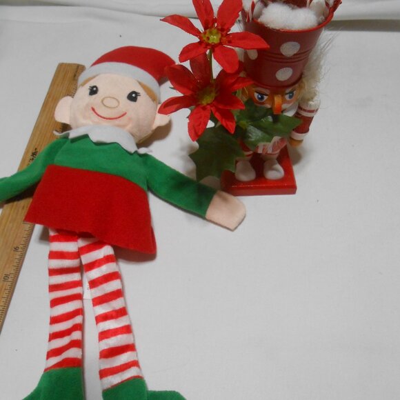VTG WOODEN NUTCRACKER & PLUSH ELF ON THE SHELF DOLL GREENBRIER BRAND CHRISTMAS - Picture 5 of 9